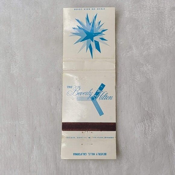 Vintage Matchbook Cover The Beverly Hilton Hotel Beverly Hills California CA - Picture 4 of 5